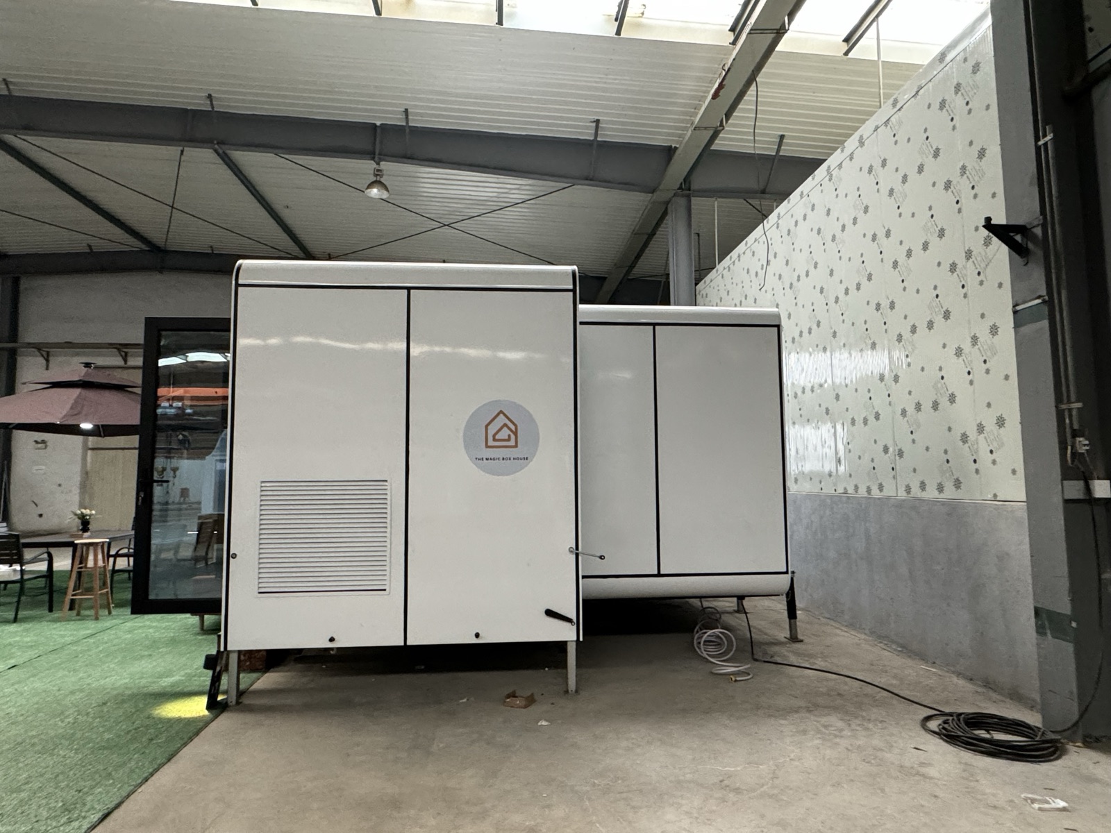 aluminum-frame-tiny-house-factory-assembly